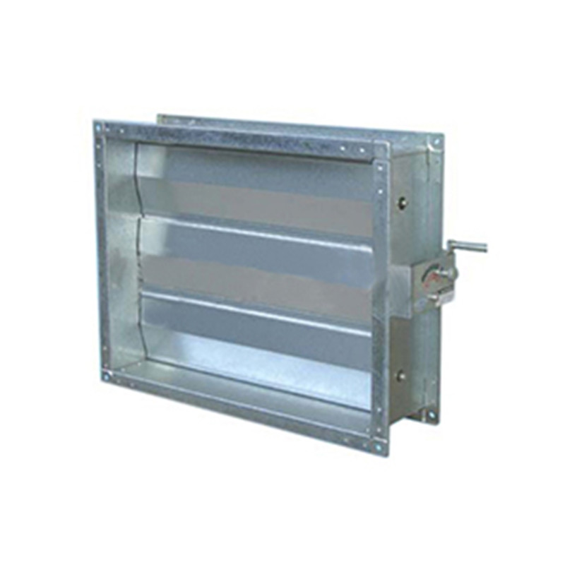 �������L���{���y